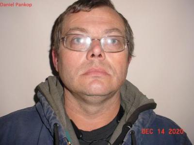 Daniel Lee Pankop a registered Sex or Violent Offender of Indiana