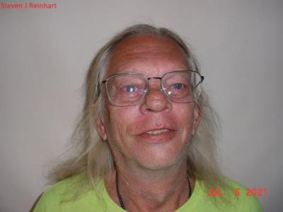 Steven Ray Reinhart a registered Sex or Violent Offender of Indiana