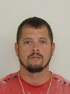 Dustin L Miller a registered Sex or Violent Offender of Indiana