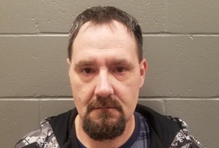 Michael Earl Roberts a registered Sex or Violent Offender of Indiana