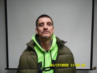 Robert T Davis a registered Sex or Violent Offender of Indiana