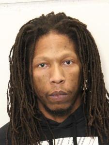 Duran Lamont Ray a registered Sex or Violent Offender of Indiana