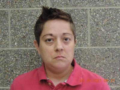 Elizabeth Claire Livesay a registered Sex or Violent Offender of Indiana