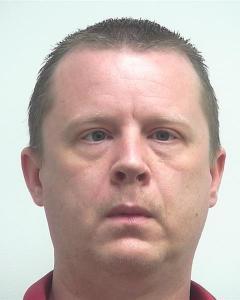 Derek E Gaff a registered Sex or Violent Offender of Indiana