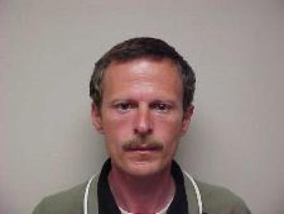 Richard Carley Hooten a registered Sex or Violent Offender of Indiana