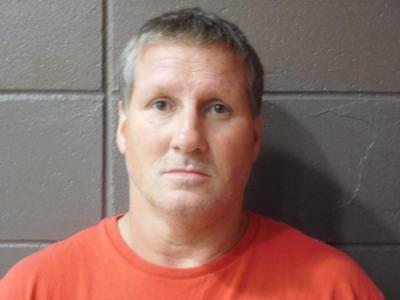 Tommy Joe Roberts a registered Sex or Violent Offender of Indiana