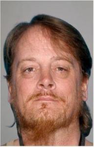 Travis L Henry a registered Sex or Violent Offender of Indiana
