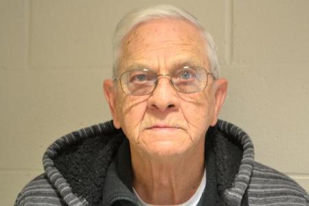 Bob Mccoy Brown a registered Sex or Violent Offender of Indiana