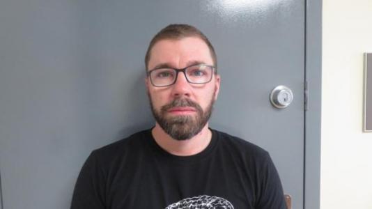 Joseph G Pennington a registered Sex or Violent Offender of Indiana