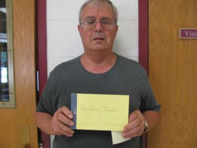 Dexter Lee Hensley a registered Sex or Violent Offender of Indiana