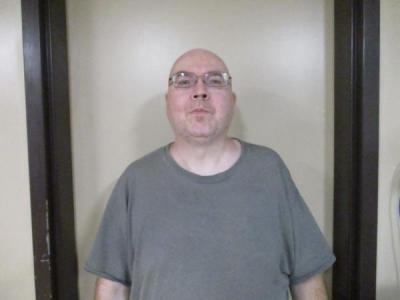Eugene Lee Maines Jr a registered Sex or Violent Offender of Indiana