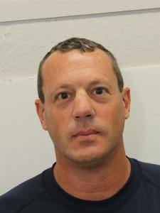 Scott D Phipps a registered Sex or Violent Offender of Indiana