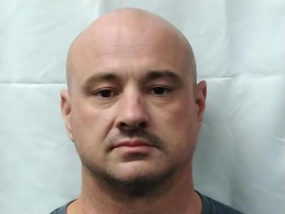 Robert David Hicks Jr a registered Sex or Violent Offender of Indiana