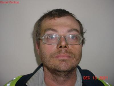 Daniel Lee Pankop a registered Sex or Violent Offender of Indiana