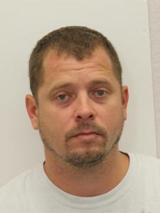 Dustin L Miller a registered Sex or Violent Offender of Indiana