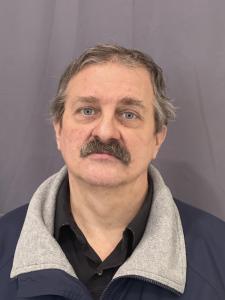 Mitchell Robert Mace a registered Sex or Violent Offender of Indiana