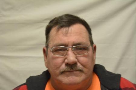 Cleston Wayne Higginbottom a registered Sex or Violent Offender of Indiana