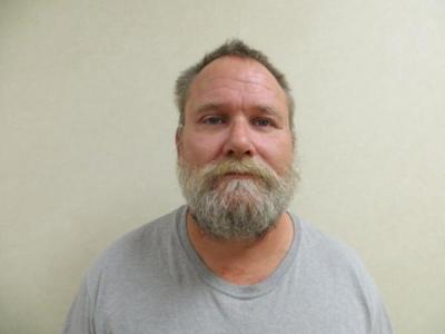 Robert Michael Winstead a registered Sex or Violent Offender of Indiana