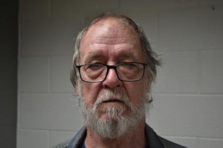 Joseph Ray Secrest Sr a registered Sex or Violent Offender of Indiana