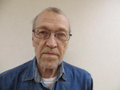 Gene Devon Barlow a registered Sex or Violent Offender of Indiana