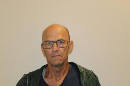 Mark E Moore a registered Sex or Violent Offender of Indiana