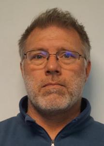 Robert Warren Eads a registered Sex or Violent Offender of Indiana