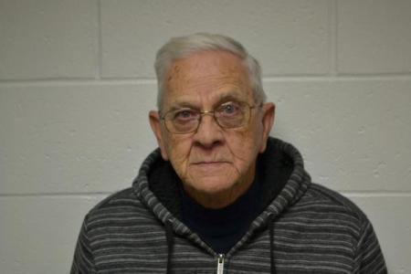 Bob Mccoy Brown a registered Sex or Violent Offender of Indiana