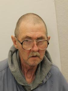 Gary L Houchens a registered Sex or Violent Offender of Indiana