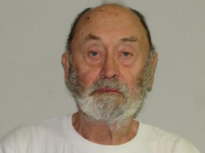 Roger Lee Hennessy a registered Sex or Violent Offender of Indiana