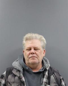Edward Mondell Hosch a registered Sex or Violent Offender of Indiana