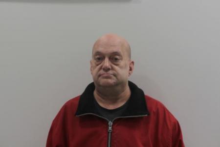 Gary Lilburn East a registered Sex or Violent Offender of Indiana