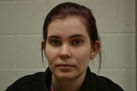 Jasmine Sue Davis a registered Sex or Violent Offender of Indiana