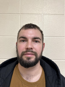 Derek Kegan Unkle a registered Sex or Violent Offender of Indiana