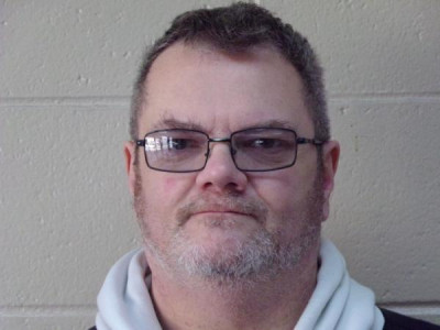 Earnest Hurt a registered Sex or Violent Offender of Indiana