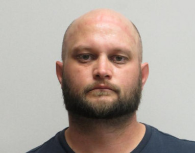 Brian Mckenzie Moore a registered Sex or Violent Offender of Indiana