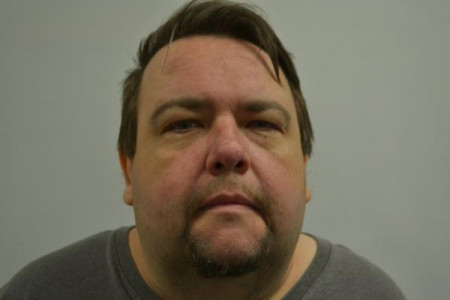 George Vincent Glaser a registered Sex or Violent Offender of Indiana