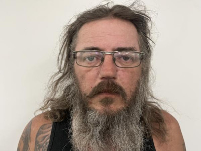 Donald E Hylton a registered Sex or Violent Offender of Indiana