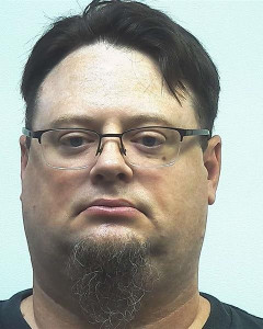 Michael Donn Couey a registered Sex or Violent Offender of Indiana