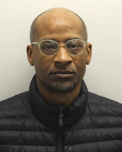 Eddie Linzie Jeter Jr a registered Sex or Violent Offender of Indiana