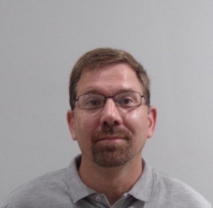 Kevin Andrew Henning a registered Sex or Violent Offender of Indiana