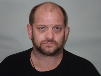 Jason Daniel Arthur a registered Sex or Violent Offender of Indiana