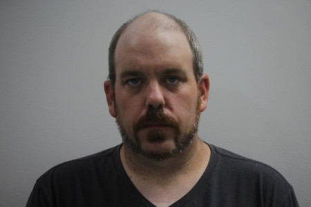 Dale Weaver Jr a registered Sex or Violent Offender of Indiana