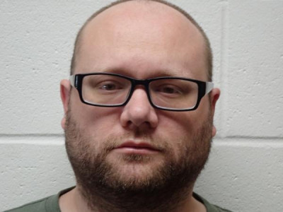 Cortland Dale Geiger a registered Sex or Violent Offender of Indiana