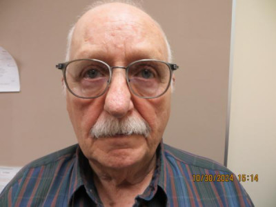 Lonnie M Moody a registered Sex or Violent Offender of Indiana