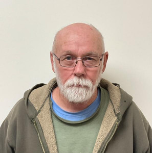 Douglas E Snelling a registered Sex or Violent Offender of Indiana