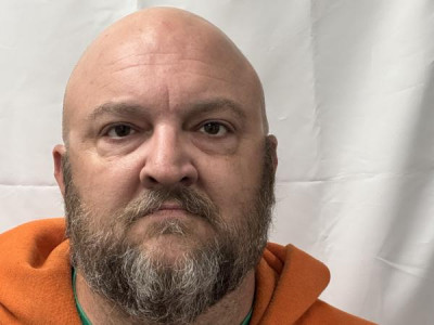 Benjamin J Clouse a registered Sex or Violent Offender of Indiana