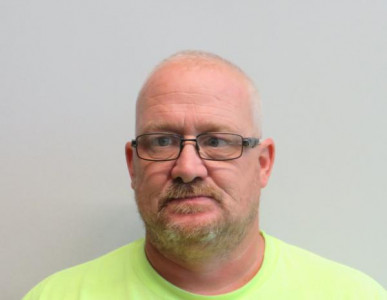 Jesse Dale White a registered Sex or Violent Offender of Indiana