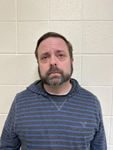 Bradley Curtis Roberts a registered Sex or Violent Offender of Indiana