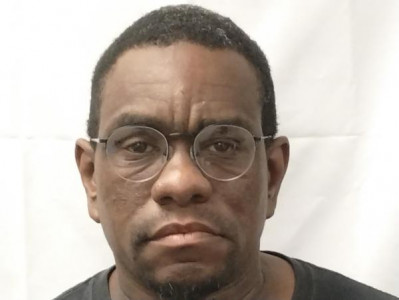 Carlos Dwaine Thompson a registered Sex or Violent Offender of Indiana