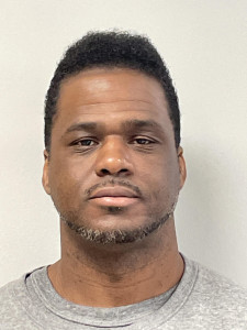 Omar Lewis a registered Sex or Violent Offender of Indiana